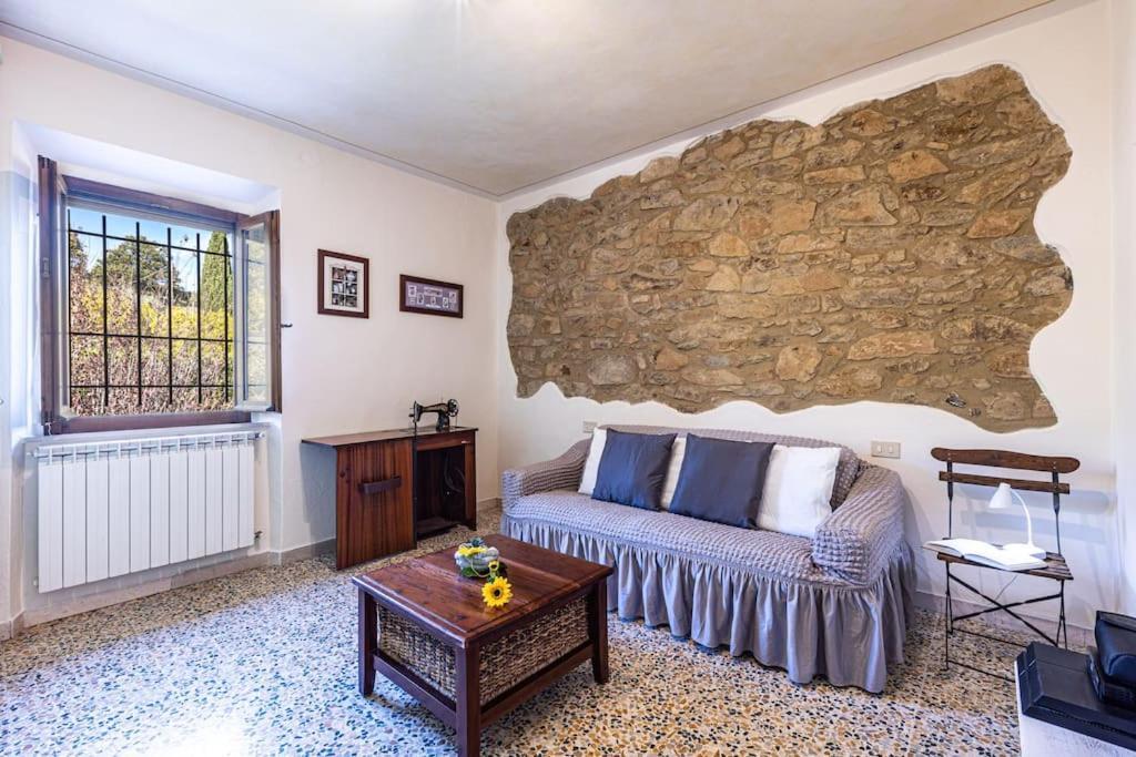 Вилла Casa Della Nonna Кьянни Экстерьер фото